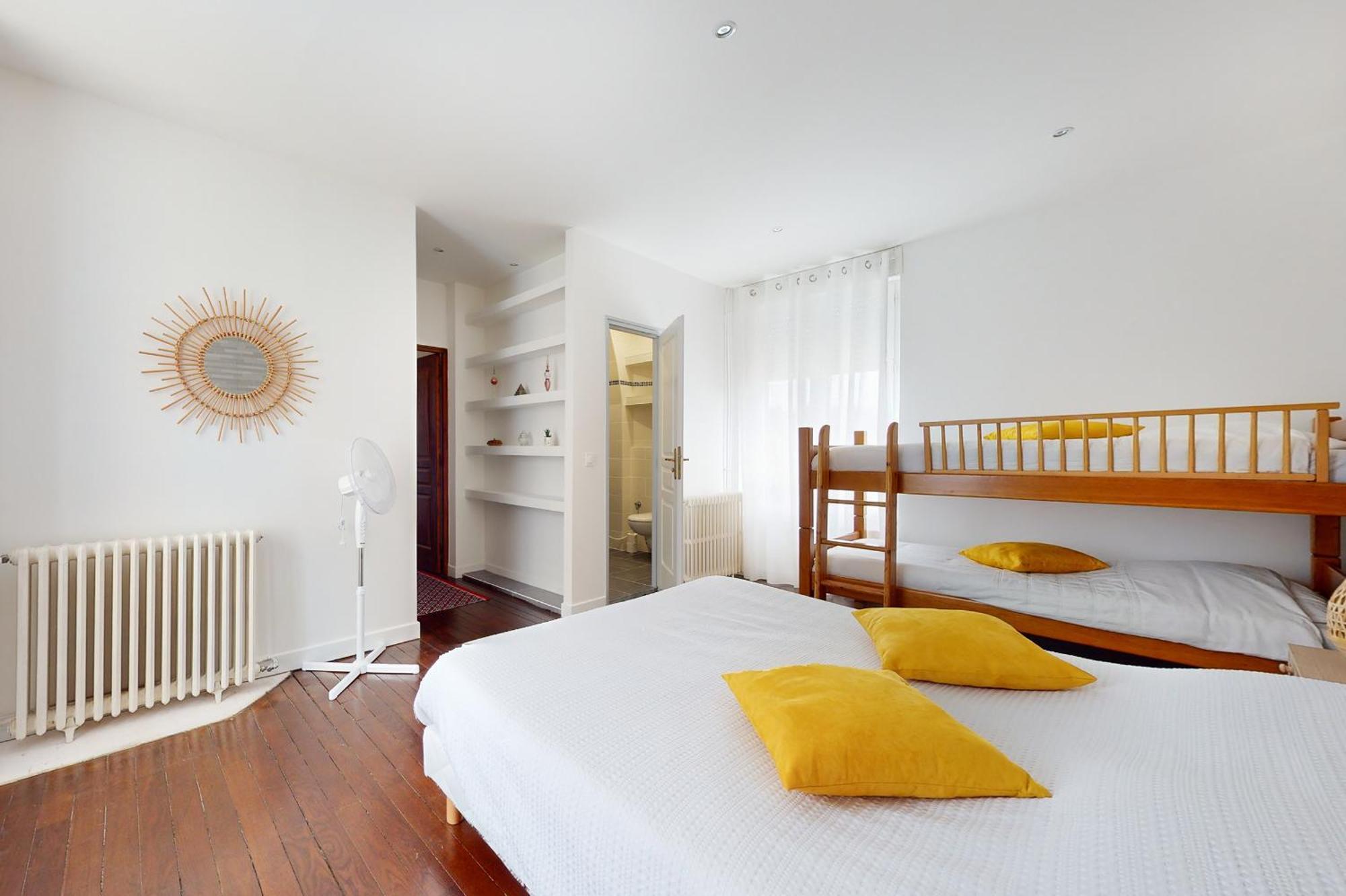Chambre Au Manoir De L'Onde, Au Bord De L'Yonne, Pres De Sens Villeperrot Esterno foto